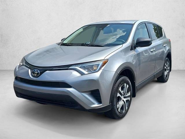 2018 Toyota RAV4 LE AWD photo