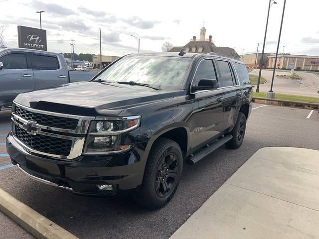 2018 Chevrolet Tahoe LT 4WD photo