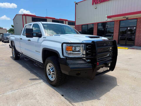 2018 GMC Sierra 3500HD 4WD photo