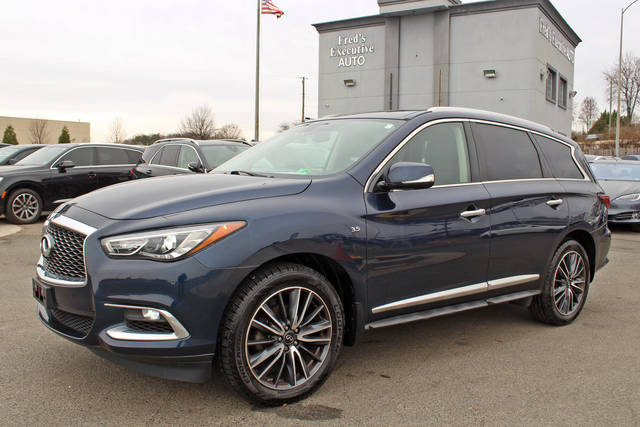 2017 Infiniti QX60  AWD photo