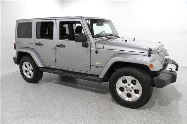 2015 Jeep Wrangler Unlimited Sahara 4WD photo