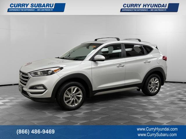 2017 Hyundai Tucson SE Plus AWD photo