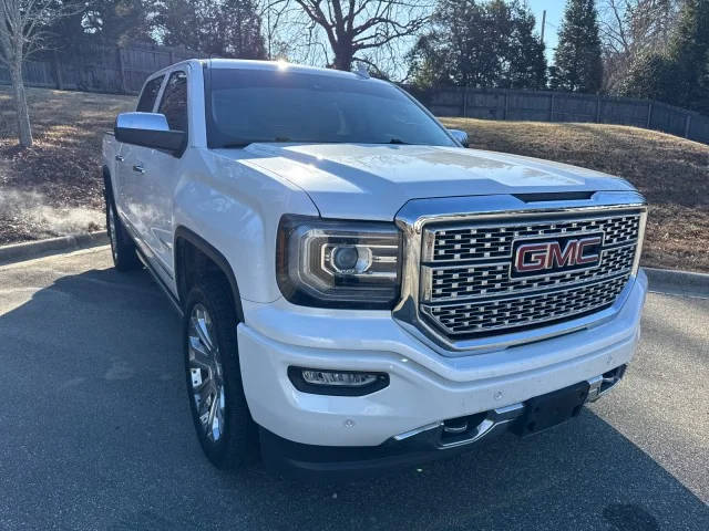 2018 GMC Sierra 1500 Denali 4WD photo