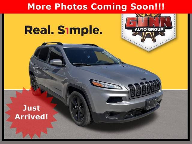 2018 Jeep Cherokee Latitude FWD photo