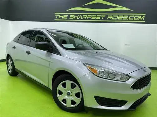 2018 Ford Focus S FWD photo