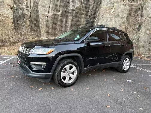 2018 Jeep Compass Latitude 4WD photo