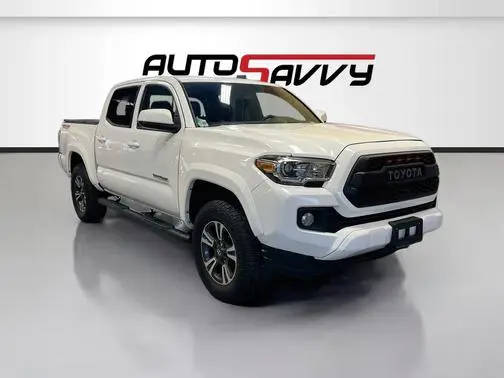 2017 Toyota Tacoma TRD Sport 4WD photo
