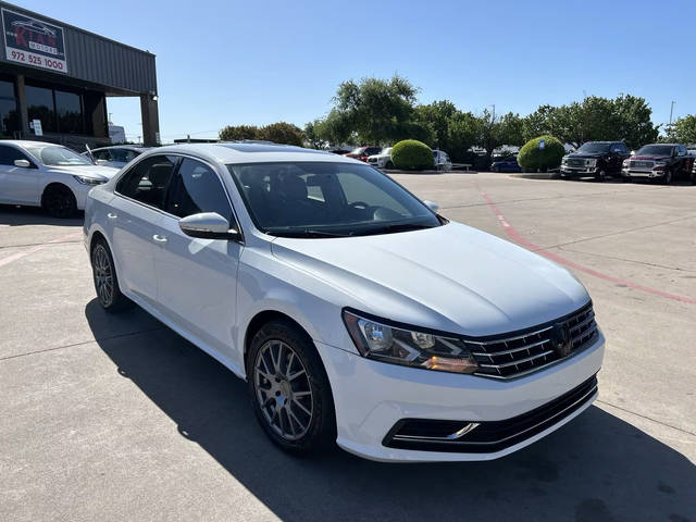 2018 Volkswagen Passat 2.0T SE FWD photo