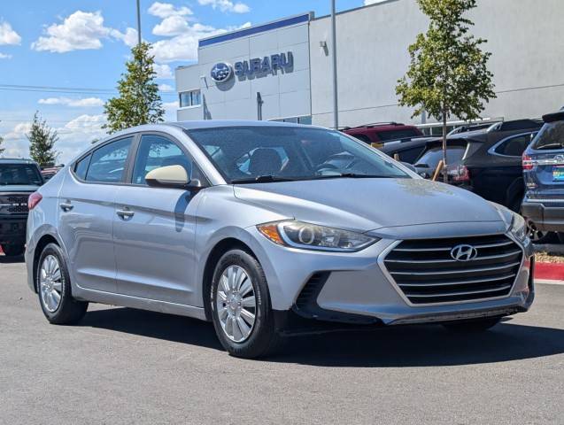 2017 Hyundai Elantra SE FWD photo