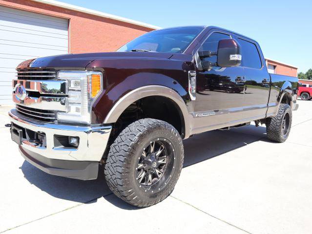 2018 Ford F-250 Super Duty LARIAT 4WD photo