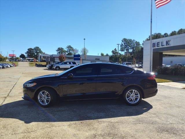 2018 Ford Fusion SE FWD photo