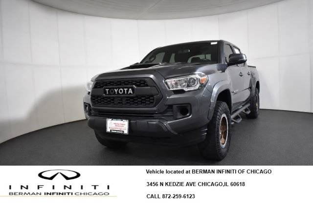 2017 Toyota Tacoma TRD Sport 4WD photo
