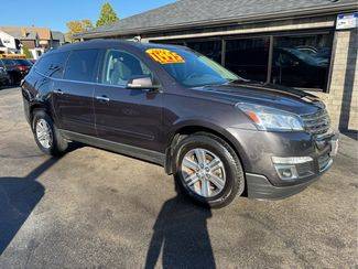 2017 Chevrolet Traverse LT AWD photo