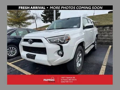 2018 Toyota 4Runner SR5 4WD photo
