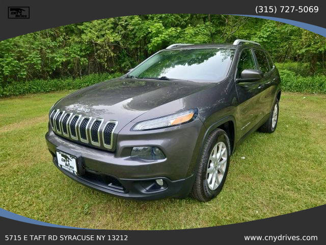 2015 Jeep Cherokee Latitude 4WD photo