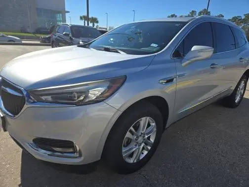 2018 Buick Enclave Essence FWD photo