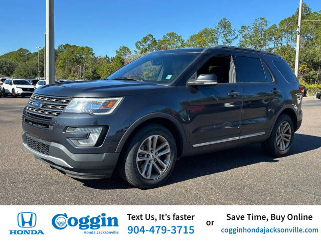 2017 Ford Explorer XLT FWD photo
