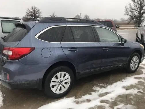 2015 Subaru Outback 2.5i Premium AWD photo