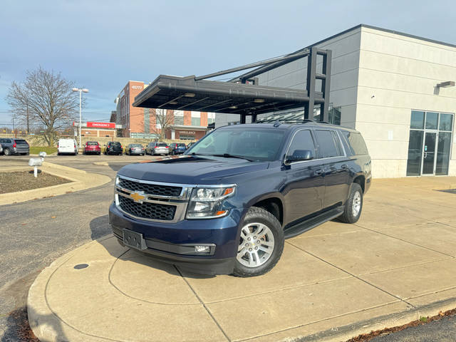 2018 Chevrolet Suburban LT 4WD photo