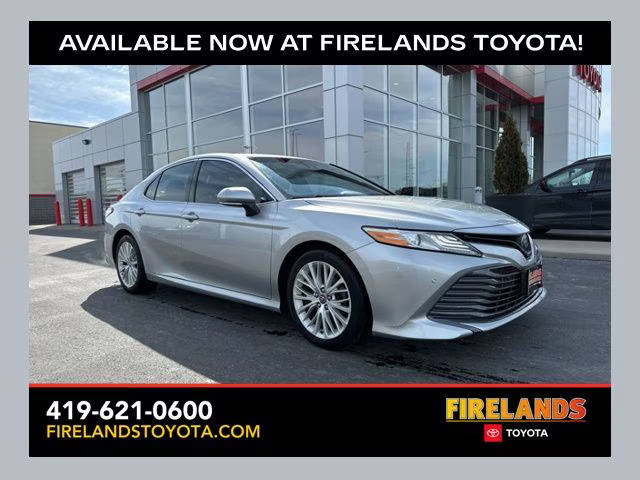 2018 Toyota Camry XLE FWD photo