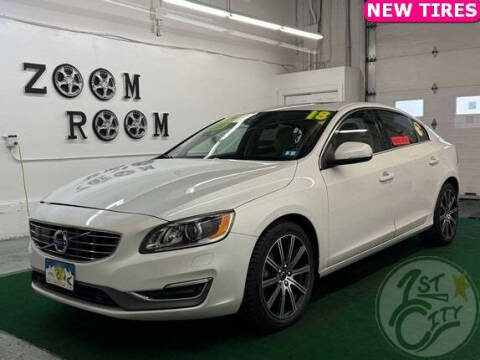 2018 Volvo S60 Inscription Platinum AWD photo