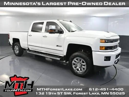 2018 Chevrolet Silverado 3500HD LTZ 4WD photo
