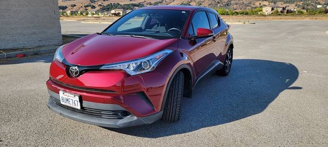 2018 Toyota C-HR XLE FWD photo