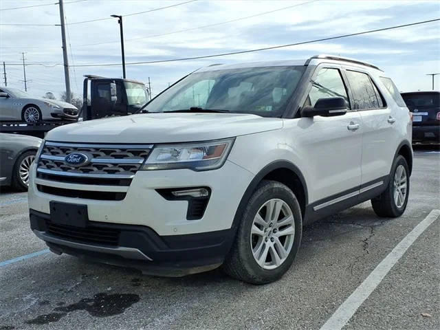 2018 Ford Explorer XLT 4WD photo