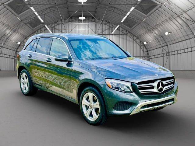 2018 Mercedes-Benz GLC-Class GLC 300 RWD photo