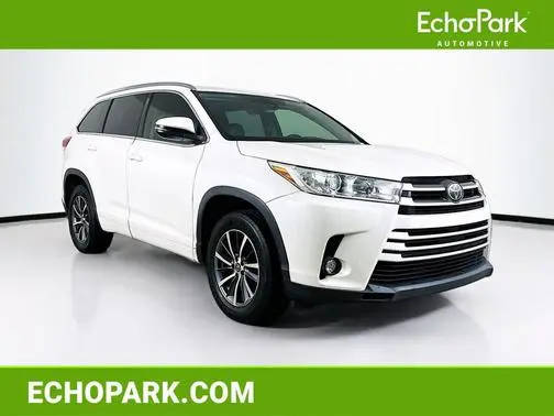 2018 Toyota Highlander XLE FWD photo