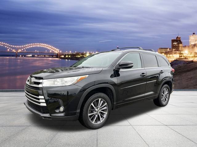 2018 Toyota Highlander XLE FWD photo