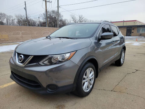 2017 Nissan Rogue Sport SV FWD photo