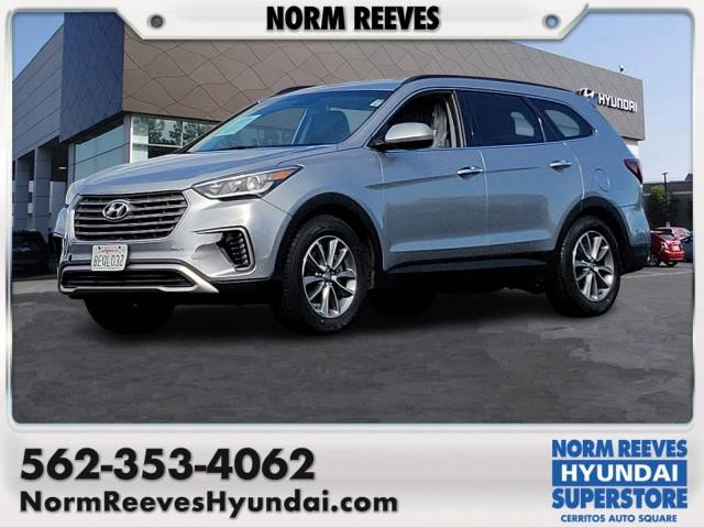 2018 Hyundai Santa Fe SE FWD photo