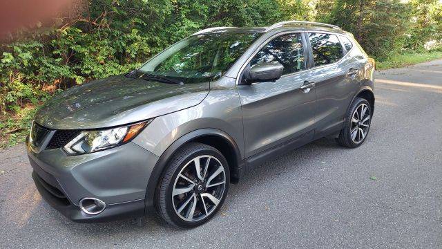 2017 Nissan Rogue Sport SL AWD photo