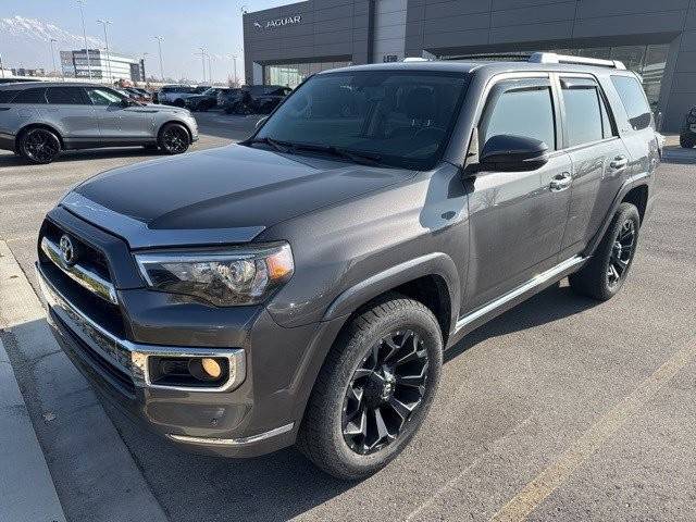 2018 Toyota 4Runner Limited 4WD photo