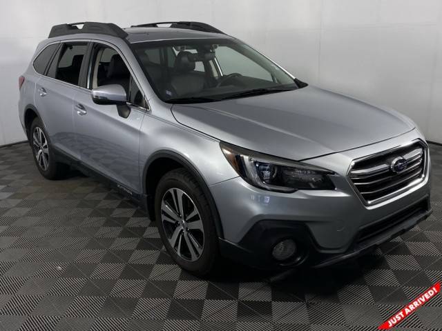 2018 Subaru Outback Limited AWD photo