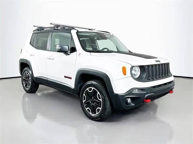 2017 Jeep Renegade Trailhawk 4WD photo