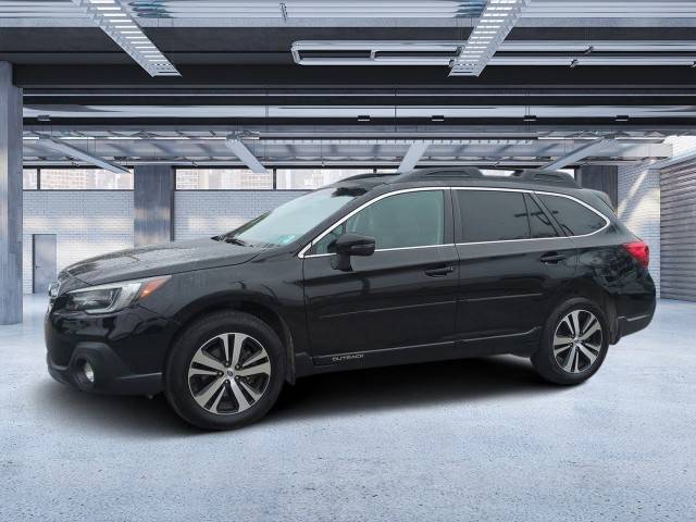 2018 Subaru Outback Limited AWD photo