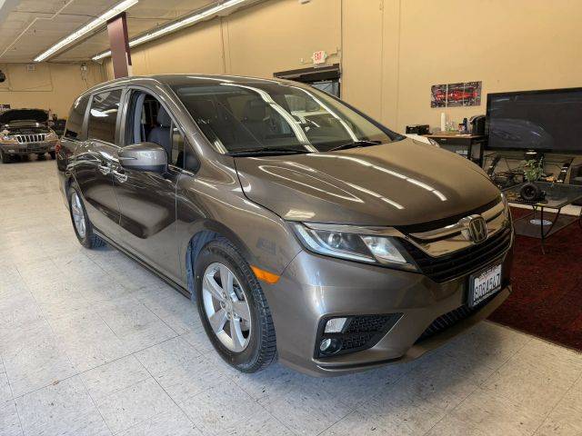 2018 Honda Odyssey EX FWD photo