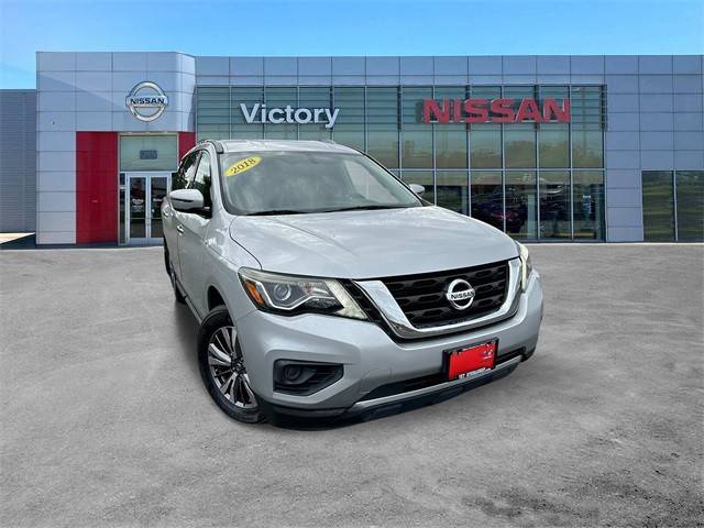 2018 Nissan Pathfinder S 4WD photo