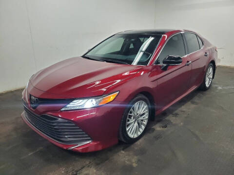 2018 Toyota Camry XLE V6 FWD photo