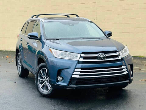 2018 Toyota Highlander XLE AWD photo