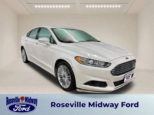 2015 Ford Fusion SE FWD photo