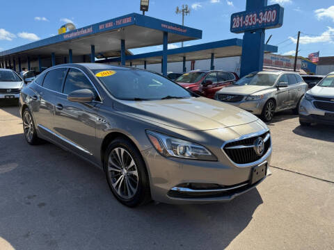 2018 Buick LaCrosse Essence FWD photo