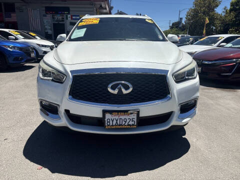 2018 Infiniti QX60 FWD photo