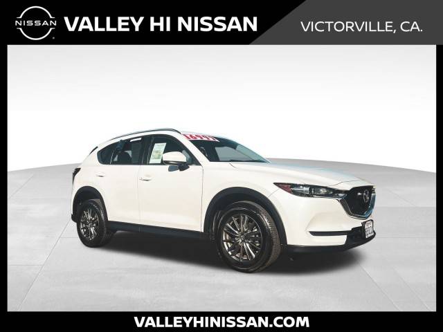 2017 Mazda CX-5 Touring FWD photo