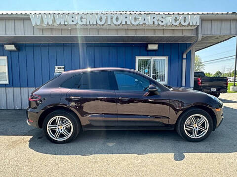 2015 Porsche Macan S AWD photo