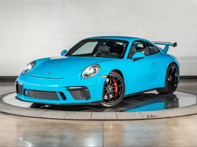 2018 Porsche 911 GT3 GT3 RWD photo