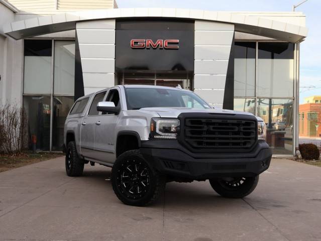 2018 GMC Sierra 1500 Denali 4WD photo