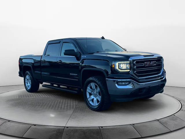 2018 GMC Sierra 1500 SLE 4WD photo